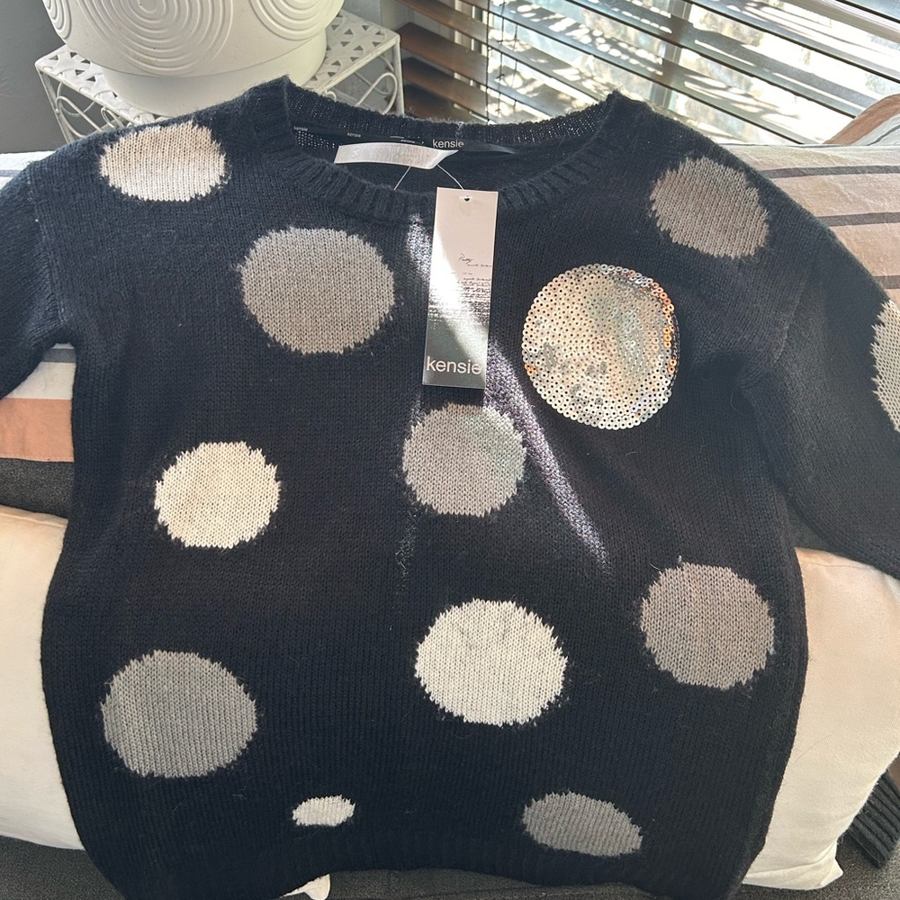 Sweater. Size s
